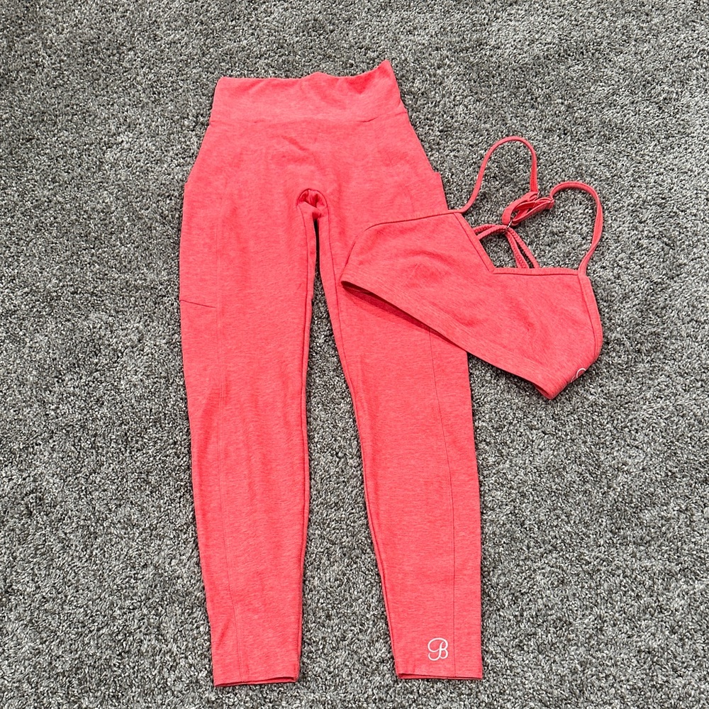 Bombshell sportswear set